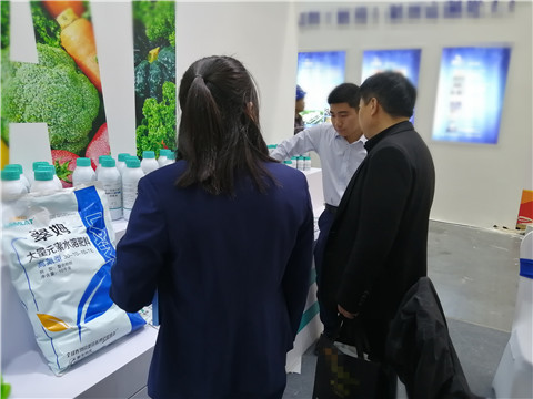 水溶肥，葉面肥